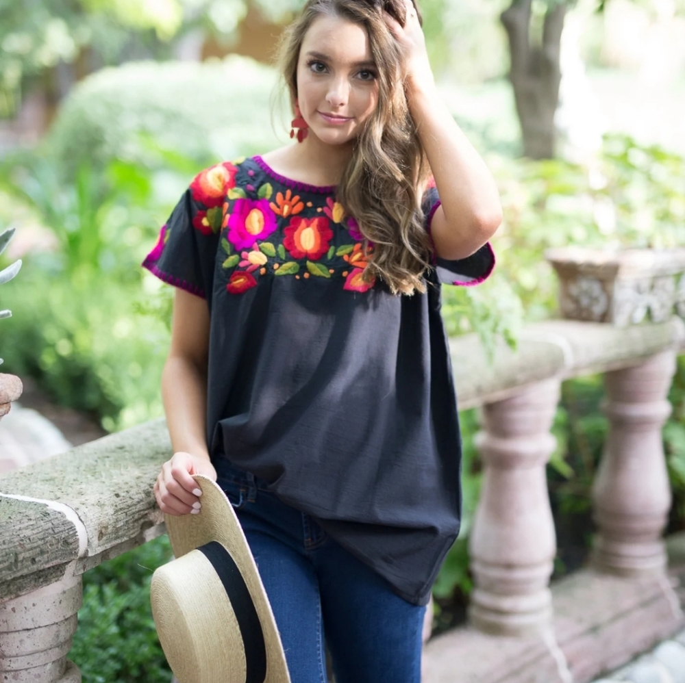 Luna Antigua tunic